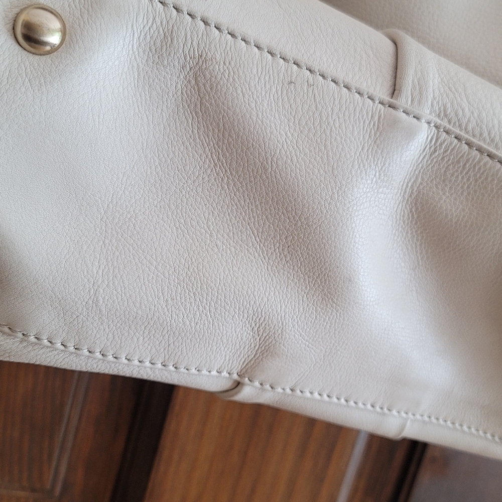 Michael Kors White Shoulder Bag with Braided Straps - Picture 6 of 14